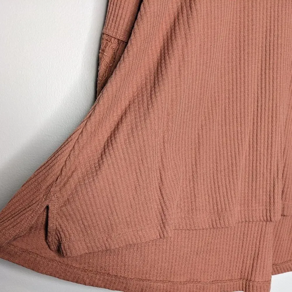 Free People V-Neck Bell Sleeve Parisian Nights Top Long Sleeve Size XS